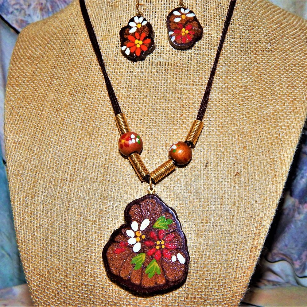 Unique  Painted Ayahuasca Caapi Vines Necklace & Earring Set